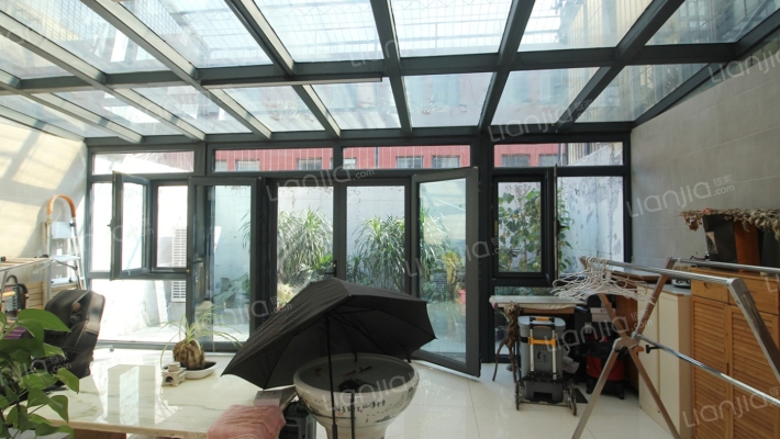 康佳街二手房实景图