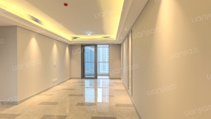 亚厦东麟府二手房实景图