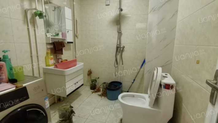 弘德缘 精装修两居室 中间好楼层 采光好无遮挡-卫生间