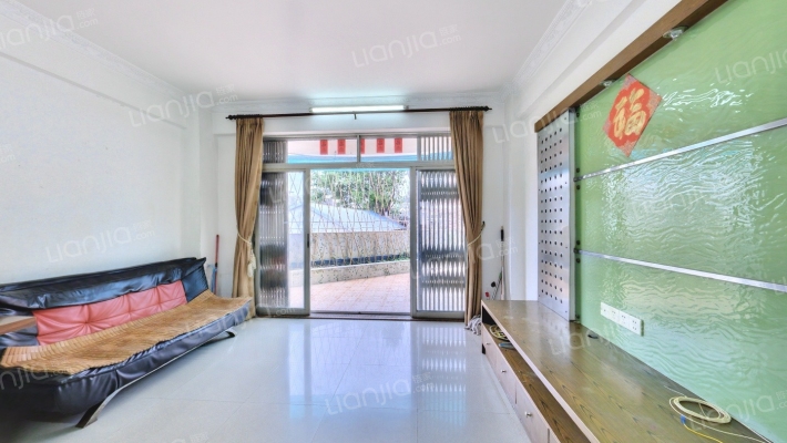 置宏花园四区二手房实景图