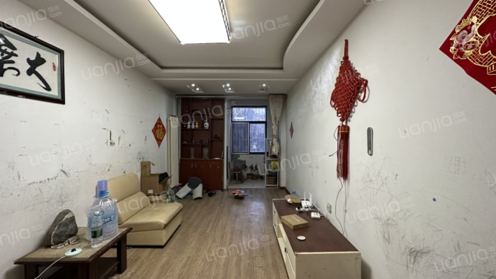 长城中学家属院二手房实景图
