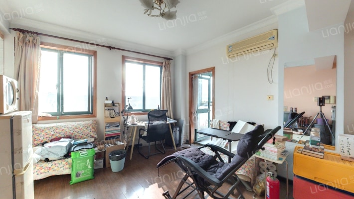 泊仕公寓二手房实景图