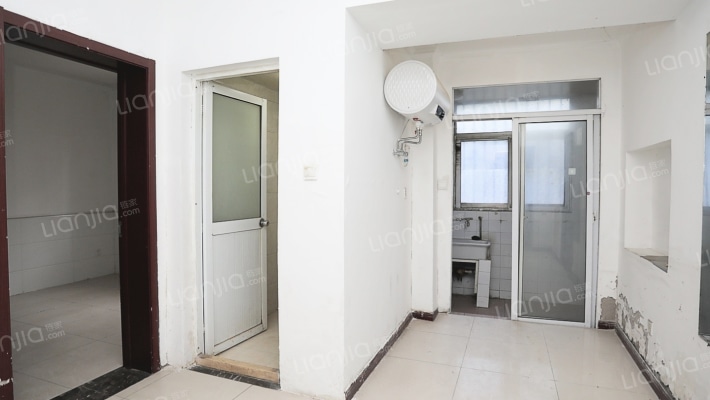 轮联宿舍二手房实景图