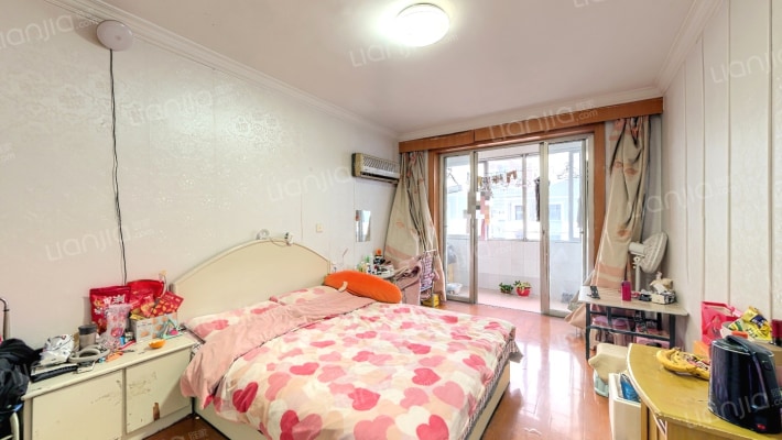 里厍二村南区二手房实景图