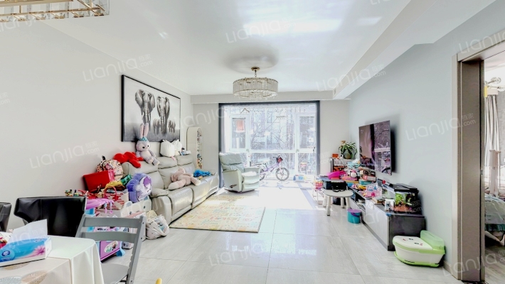 春季星空二手房实景图