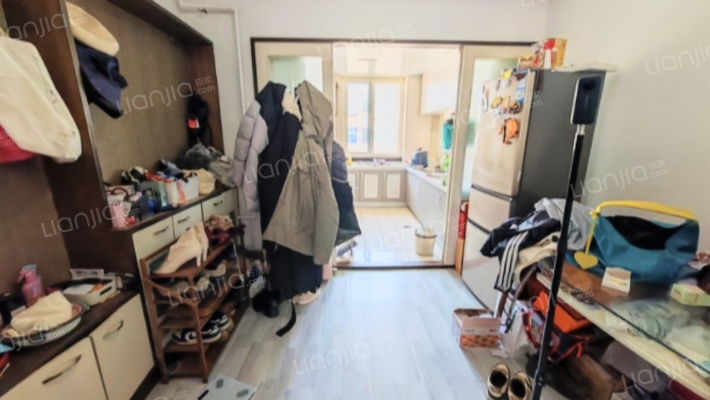 物探社区五越六阁楼，满五唯一，五居双卫，三卧朝阳-餐厅