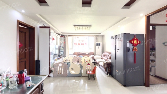 恋日花都二手房实景图