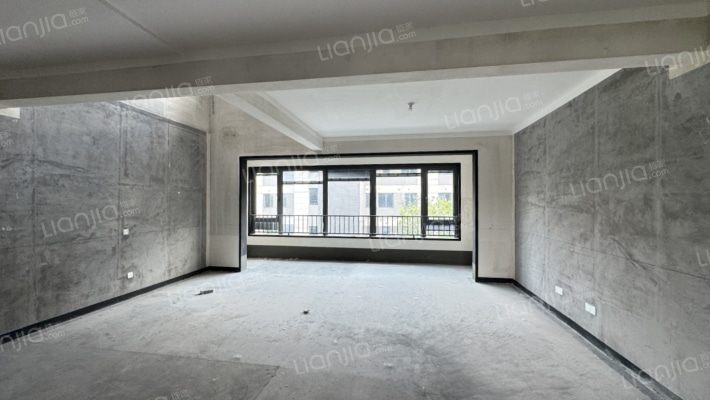 万科吾山二手房实景图