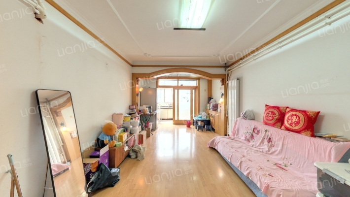 滨湖新村二手房实景图