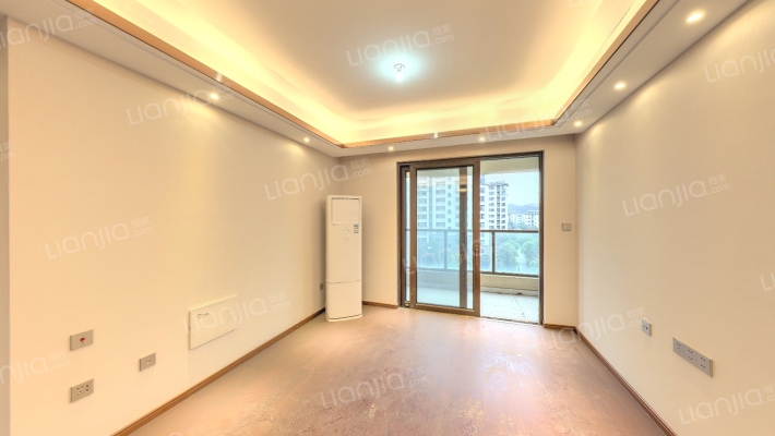 翡翠天域麓园 二手房实景图