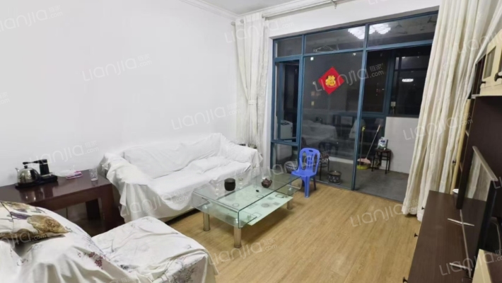 东方丽苑二手房实景图