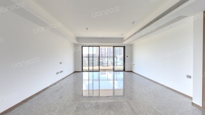 万科珈蓝二手房实景图