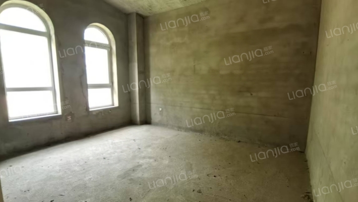 东京都类独栋，大院子，南边户，房本满五，业主靠谱卖-卧室B