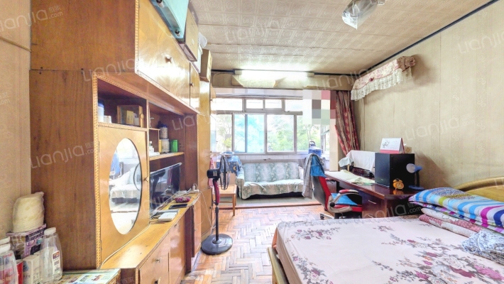 海潮新村二手房实景图