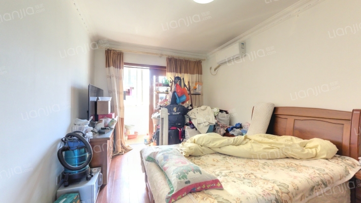 开鲁路382弄二手房实景图