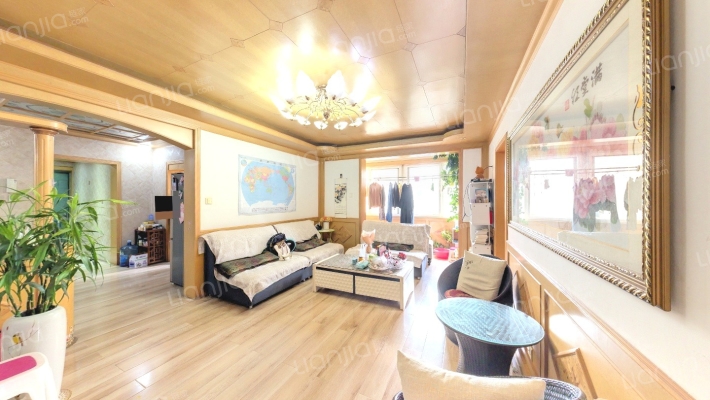 红云小区A区二手房实景图