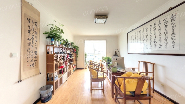 金色堤岸二手房实景图