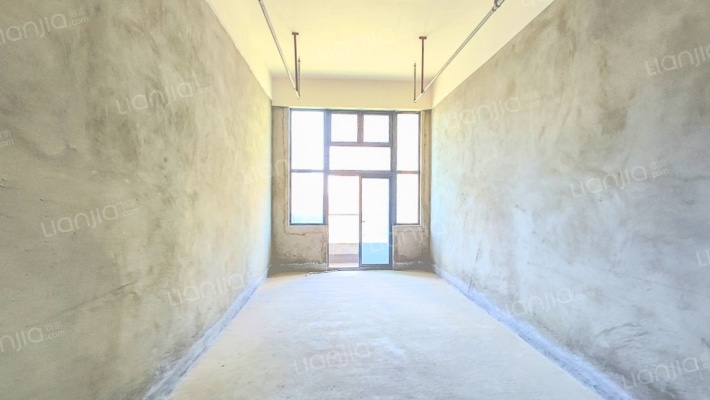 红谷瑞仕城际广场二手房实景图