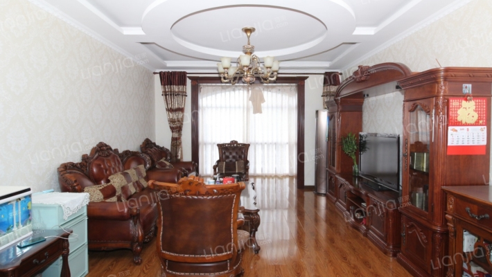 鼎盛容郡二手房实景图