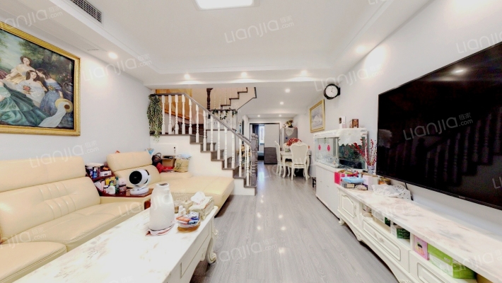 阳光欧洲公寓二手房实景图