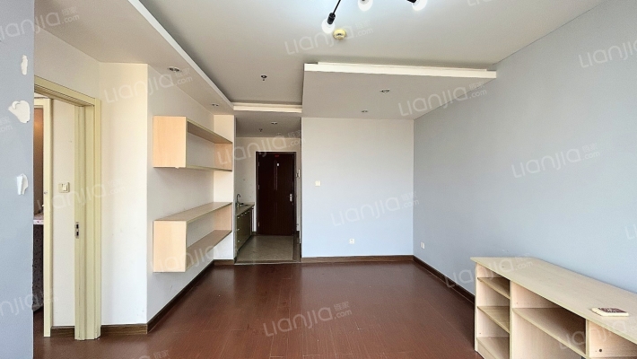 泰富商业广场二手房实景图