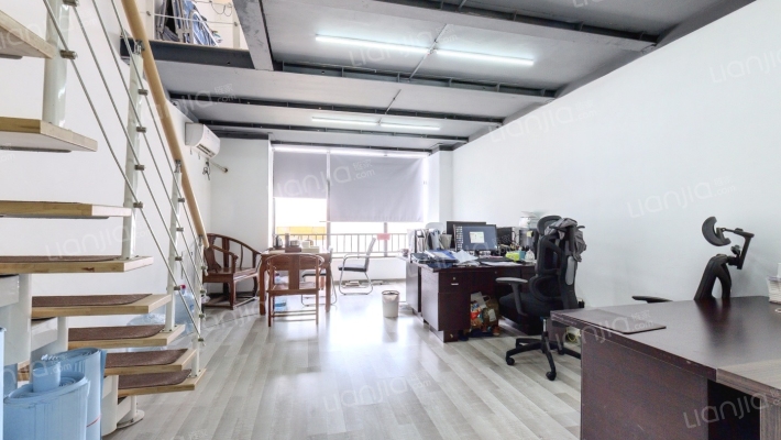 宝龙广场二手房实景图