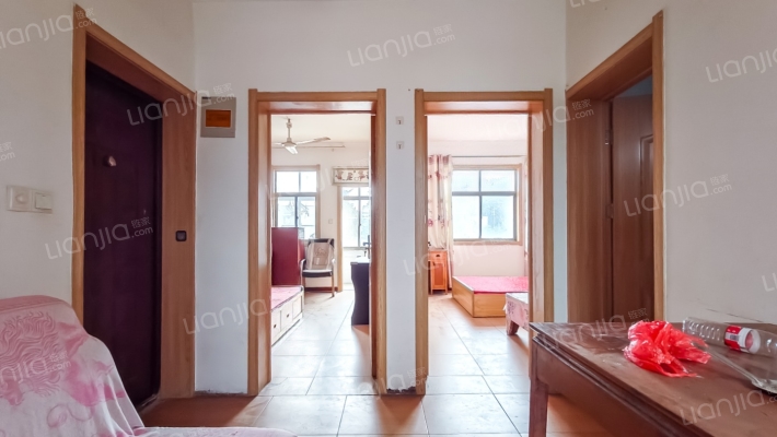 华新小区二手房实景图