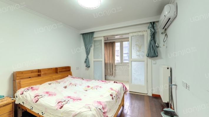 凤凰西街186号二手房实景图