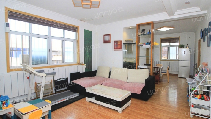 土地局家属院二手房实景图