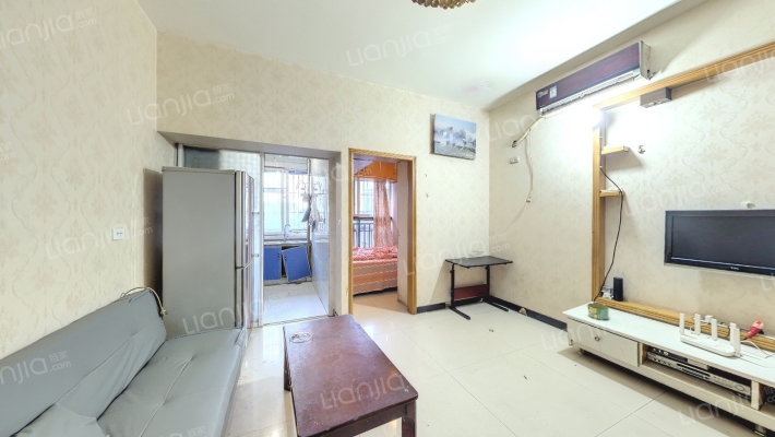 东方巴塞二手房实景图