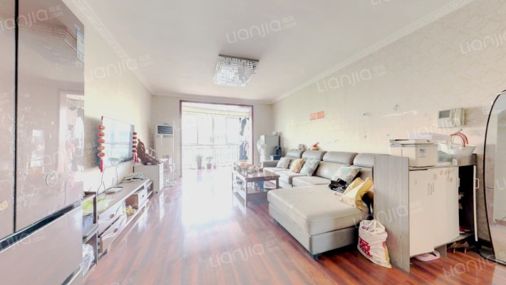 水岸名都二手房实景图