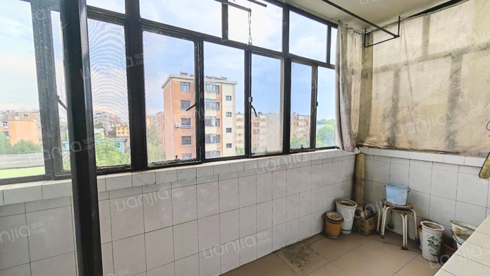 铁道部建厂局家属楼 3室2厅 南 北-阳台
