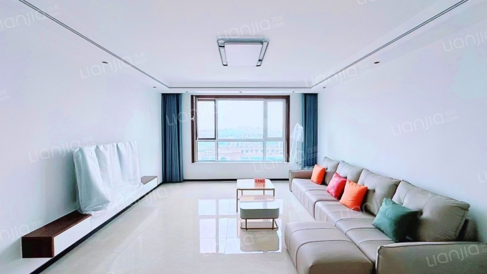 政亨龙泽园二手房实景图