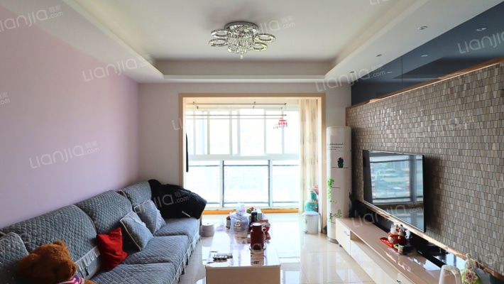 金江外 滩3室2厅环境安静舒适适合居住-客厅