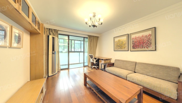 荣振馨苑二手房实景图