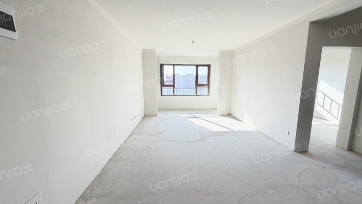 保利明玥时光二手房实景图