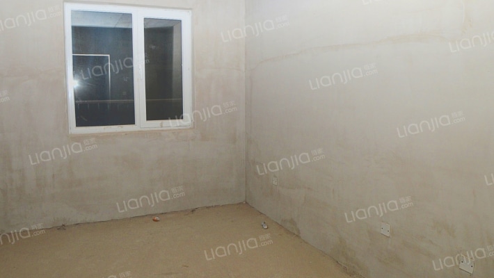 此房税费低，配套高尔夫球场，欧式别墅，尊享品质-卧室B