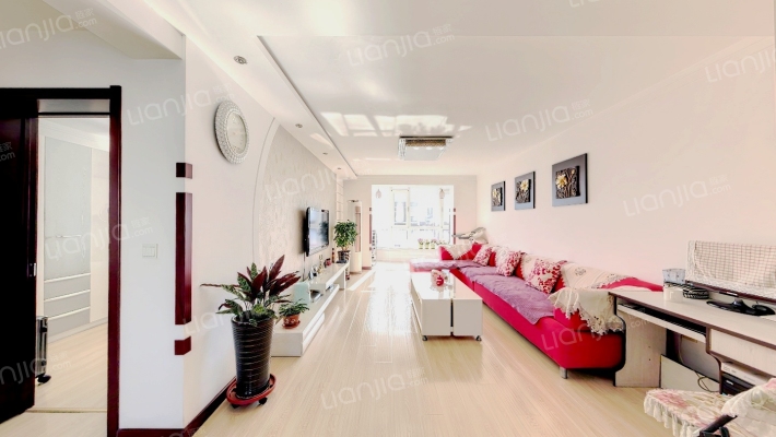 基业步云阁二手房实景图