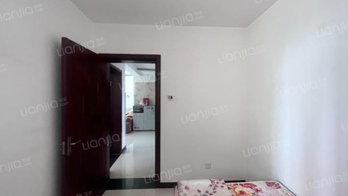 老城区新板楼  南北通透三居室  三义 双塔 好停车免费-卧室C