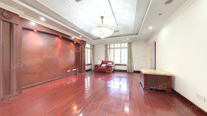 泰晤士小镇(别墅)二手房实景图