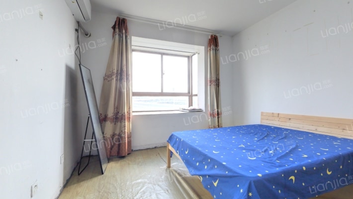 泰翔嘉苑二手房实景图