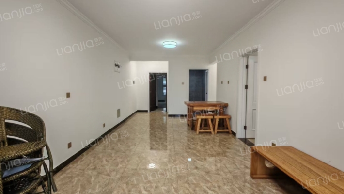 三利中和城C区全阳两居  全天采光 价格可议-客厅