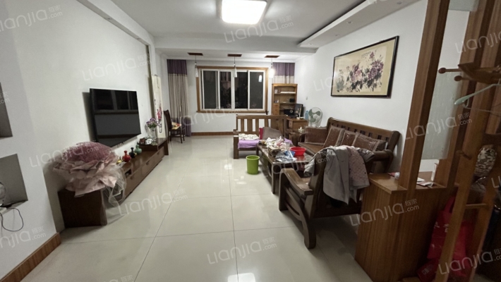 绿园嘉苑二手房实景图