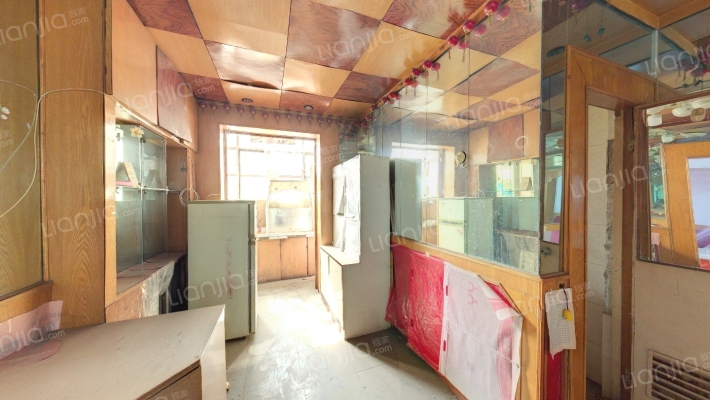 解放路288号院二手房实景图