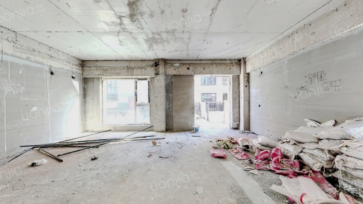 万科金地和风明月二手房实景图