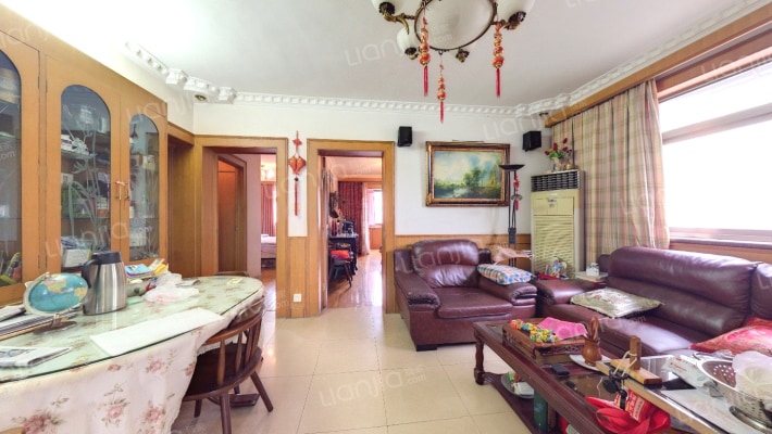 包头路902弄二手房实景图