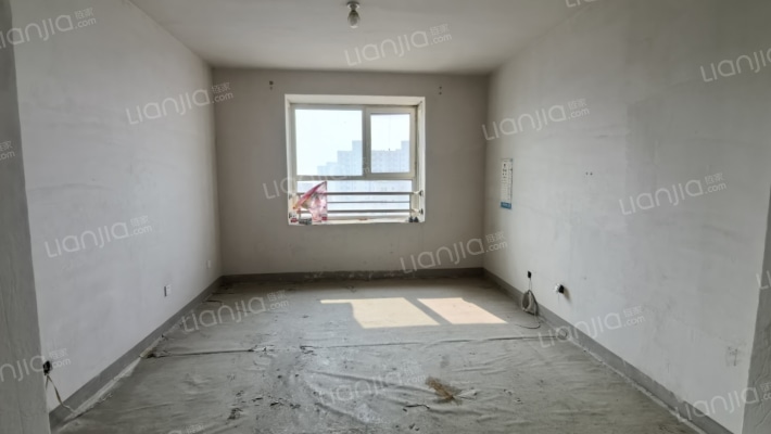 水岸花城 2室1厅 南-客厅