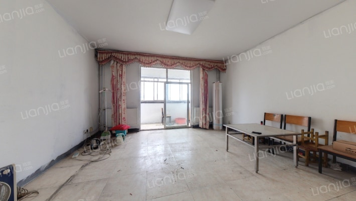 经三路83号院二手房实景图