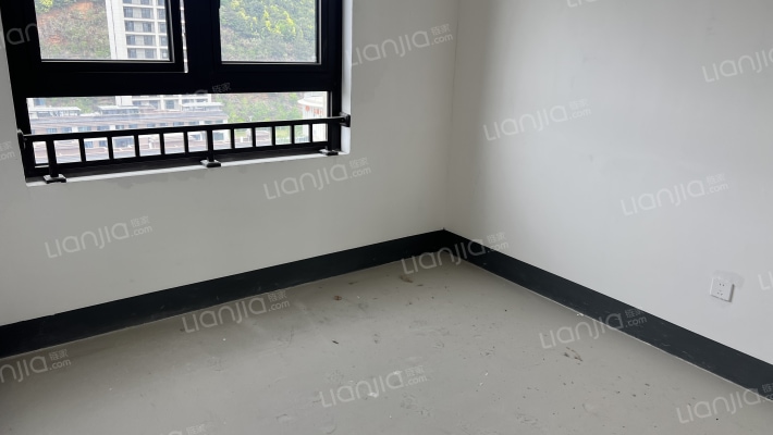 千岛湖湖畔澄庐二手房实景图