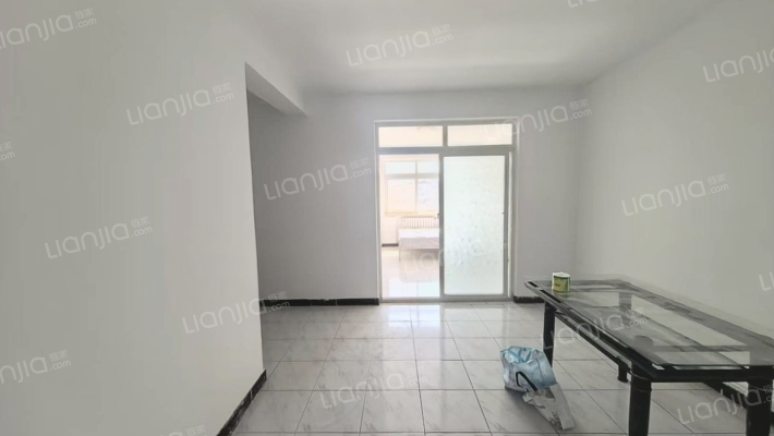 新粮里二手房实景图